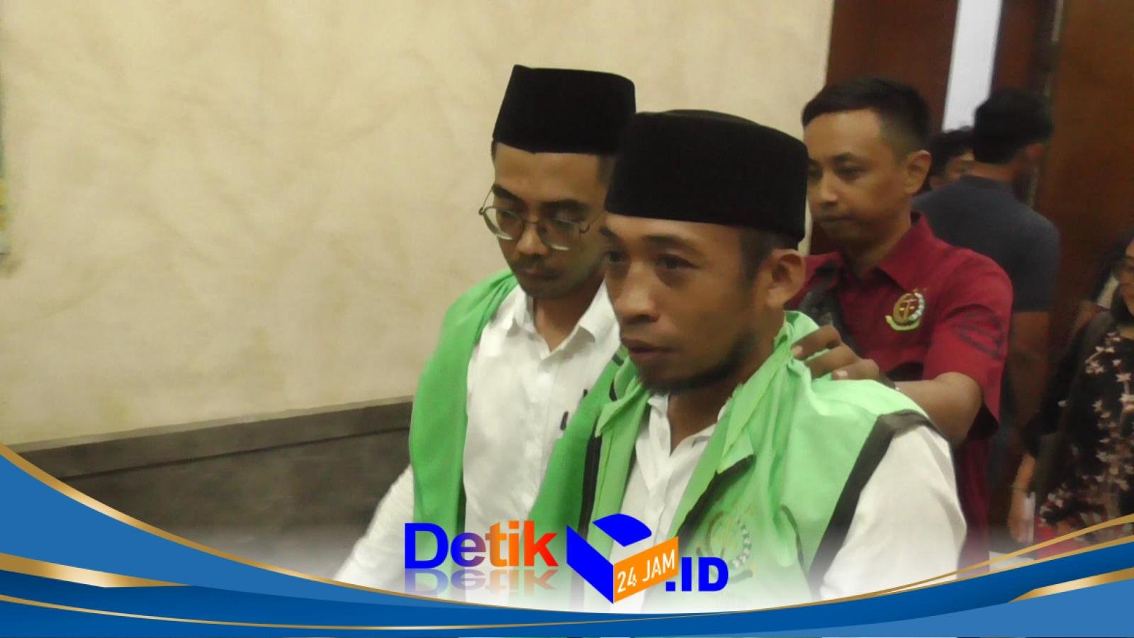 Terekam CCTV, Saksi Polisi Sebut Tiga Orang Terlibat Pengeroyokan Terhadap Louis Prasetya