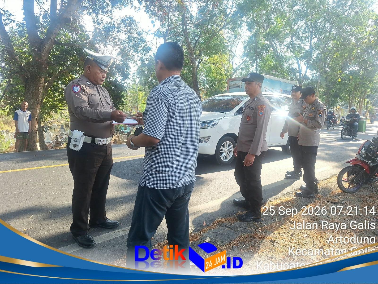 Kecelakaan Tiga Kendaraan di Pamekasan, Satu Pengendara Motor Meninggal Dunia