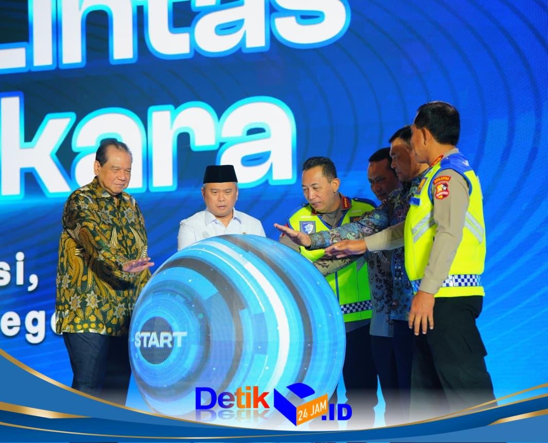 Kapolri Luncurkan STNK Digital dan Pembayaran Tilang Terintegrasi